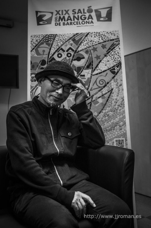 Shintaro Kago preparado para la entrevista. Foto de J.J. Román.