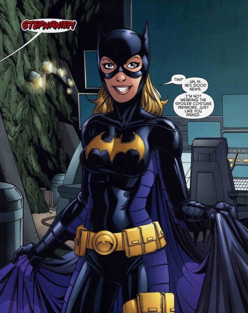 Stephanie Brown como Batgirl 