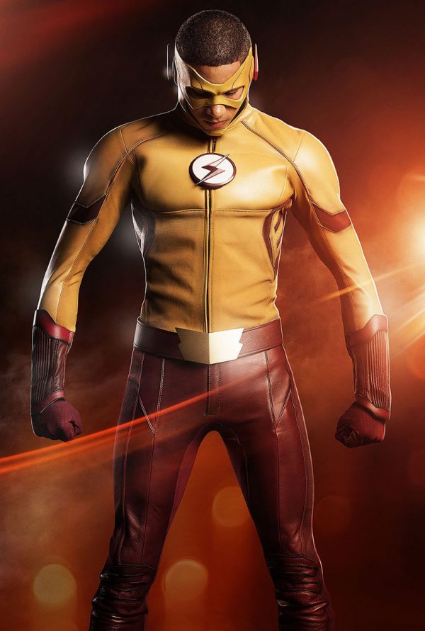 Keiyan Lonsdale enfundado en el traje de Kid Flash