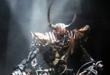 Pluto, la obra teatral